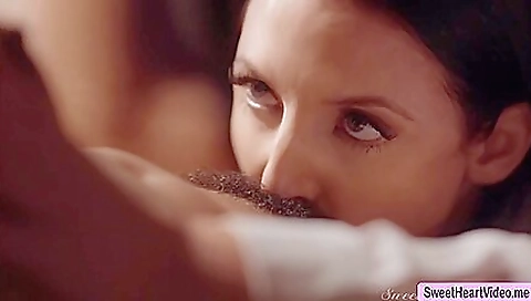 Hawt sweetheart is ready for sex Hawt sweetheart is ready for sex