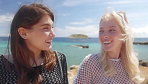 Shemal messy thick, alearia inn expos video