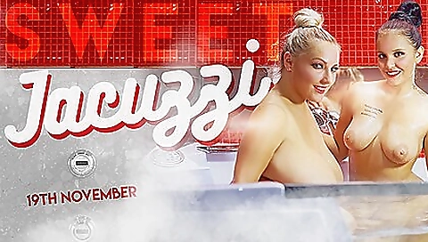 Sexy asian chick gets hot creampie