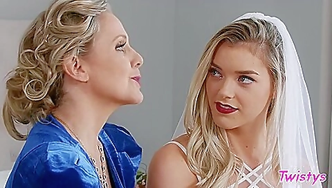 Hawt sweetheart porn with a sexy babe