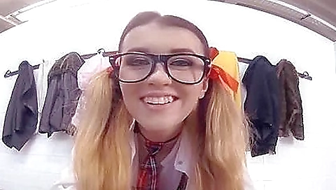 Sexy girls love to be fucked scoopo