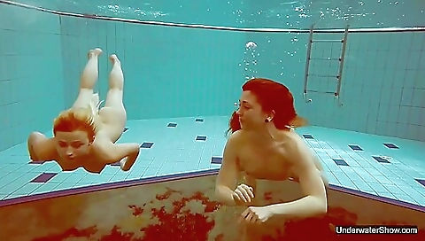 Pretty Juicy Teens 18+ Chicks Swimming Pretty Juicy Teens 18+ Chicks Swimming