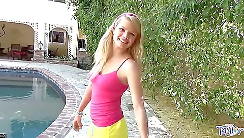 Young (18+) Smut With Hottie Loved One From With Little Taylor Young (18+) Smut With Hottie Loved One From With Little Taylor